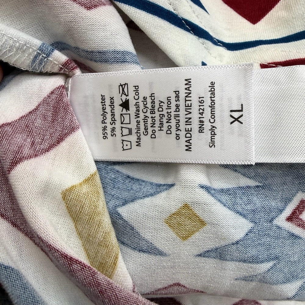 Lularoe Amber hooded shirt‎ top women's size XL aztec mid western design - Picture 10 of 14